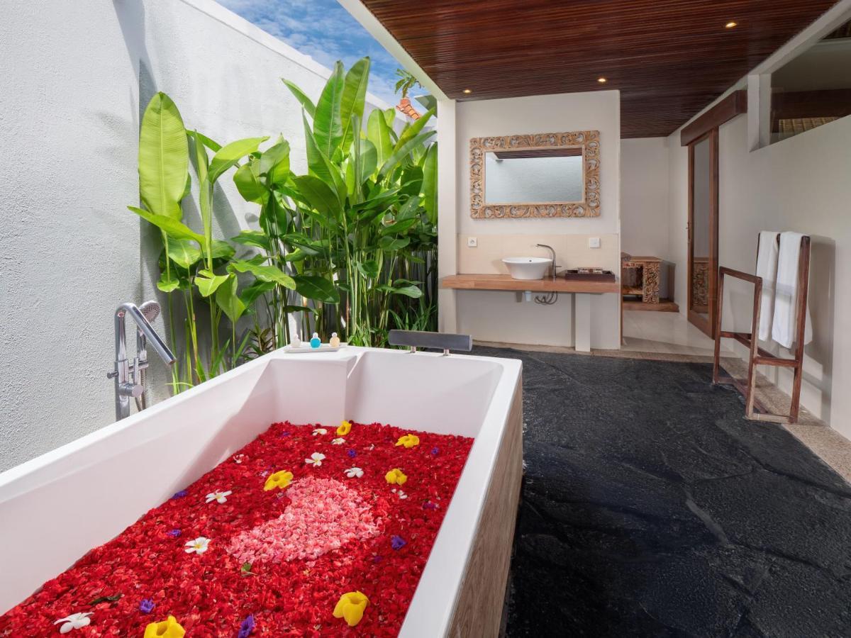 Avery Le Nixsun Villas Uluwatu By Waringin Hospitality Free Gym Access Buitenkant foto